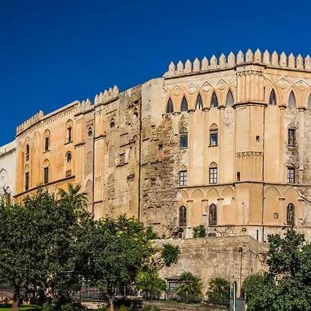 فندق مبيت وإفطار Massimo Luxury باليرمو